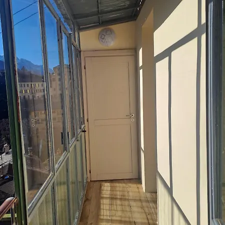 La Maison De Joanna 3 *